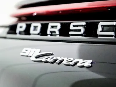 2025 بورش 911 كاريرا