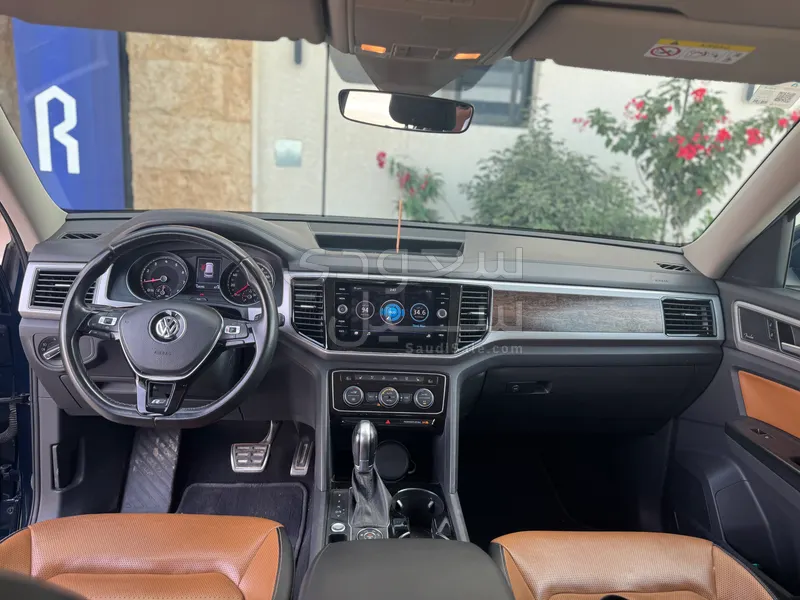 2019 فولكس واجن تيرامونت ار لاين