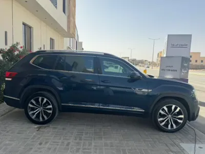 2019 فولكس واجن تيرامونت ار لاين