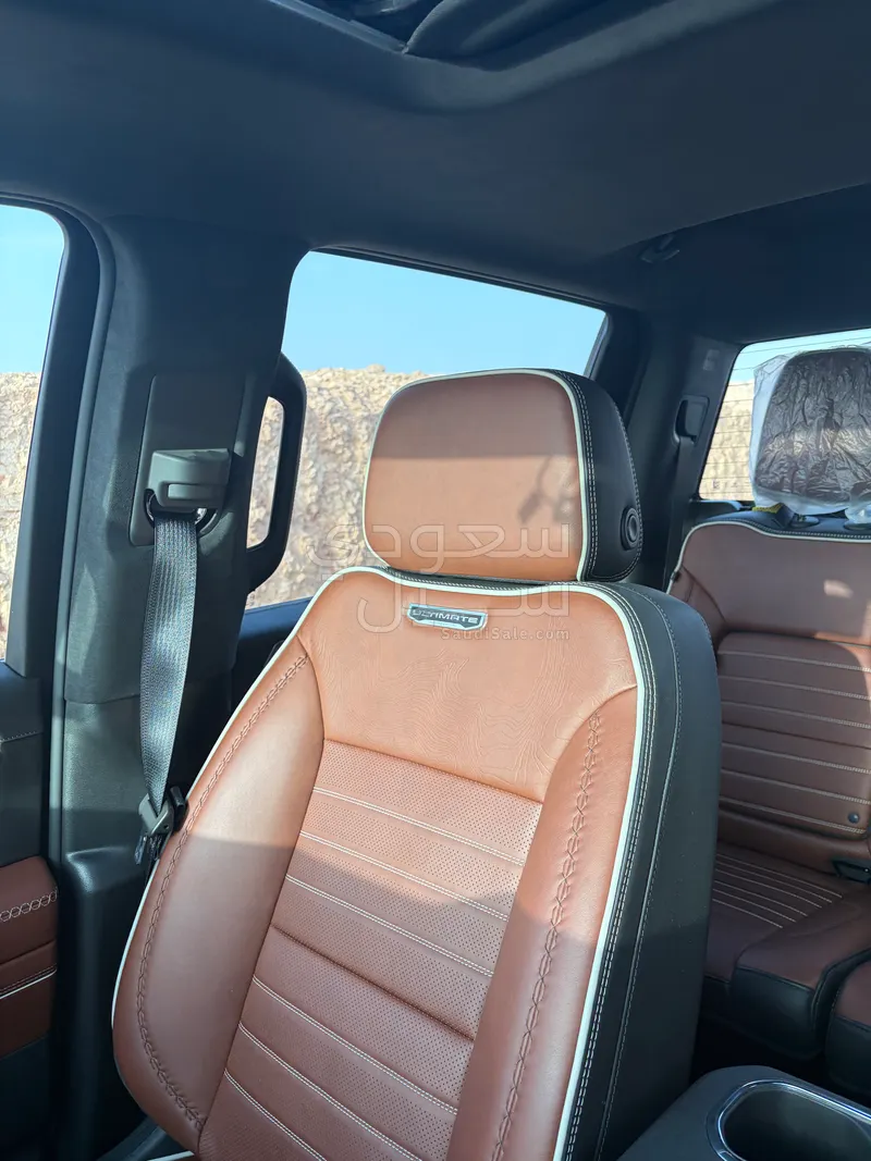 2024 جي ام سي سييرا دينالي