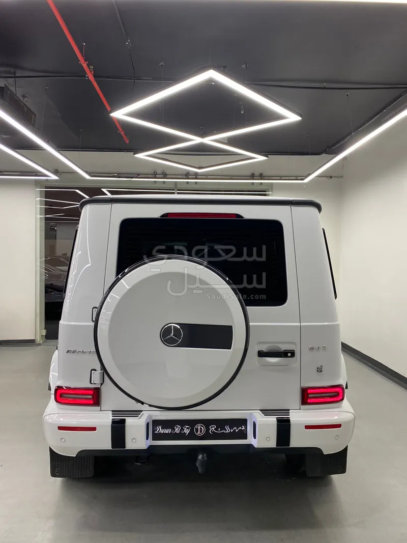 2022 مرسيدس - بنز جي 63 أي إم جي