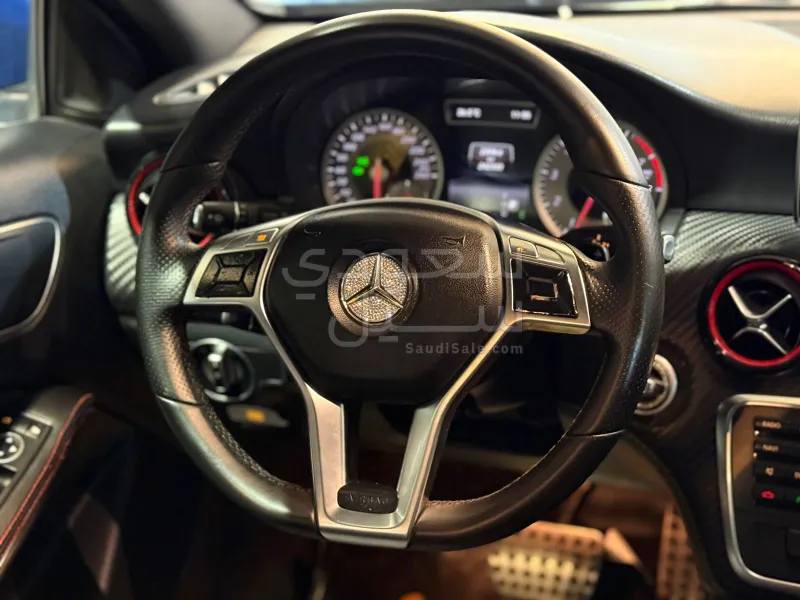 2014 مرسيدس - بنز أي 250