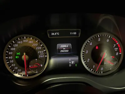 2014 مرسيدس - بنز أي 250