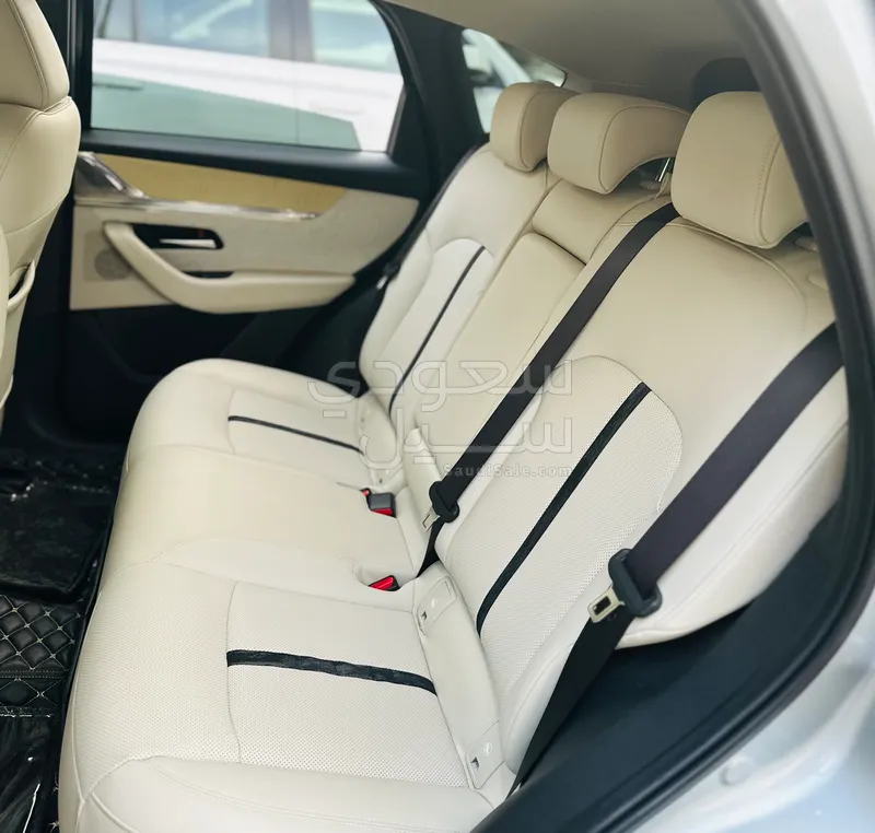 2024 مازدا سي اكس 60