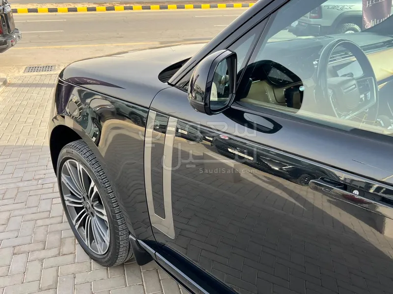 2023 لاند روفر رينج روفر فوج اتش اس اي