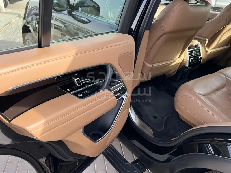 2023 لاند روفر رينج روفر فوج اتش اس اي