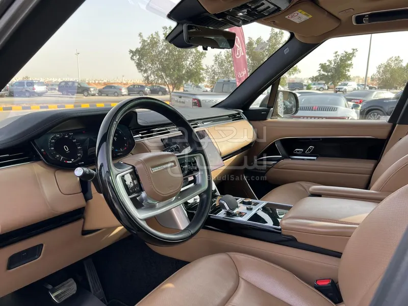 2023 لاند روفر رينج روفر فوج اتش اس اي