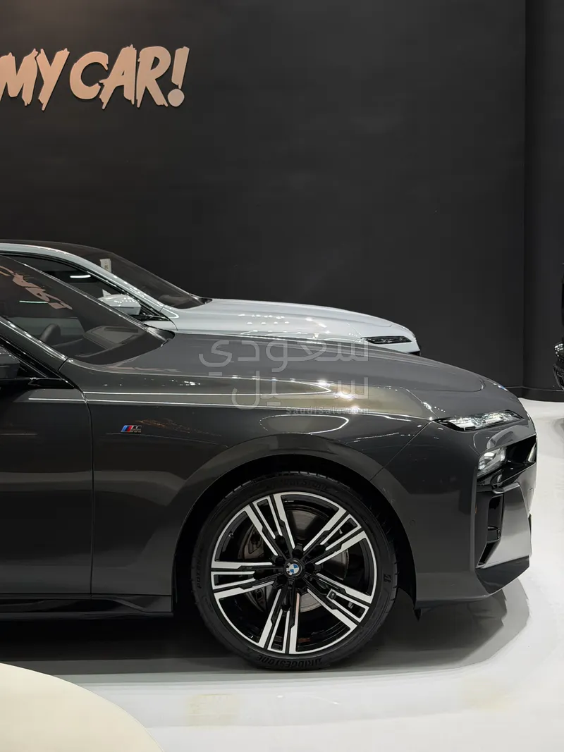 2025 BMW 7 Series 740i