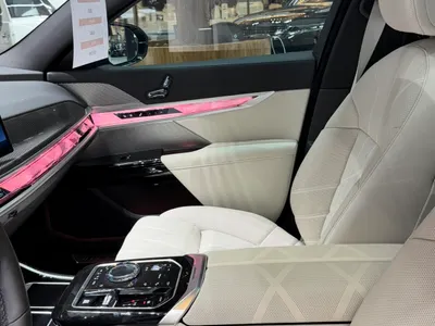 2025 BMW 7 Series 740i