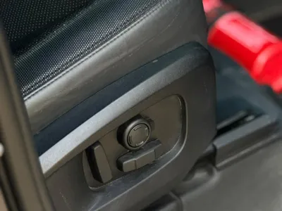 2022 لاند روفر ديفيندر 110