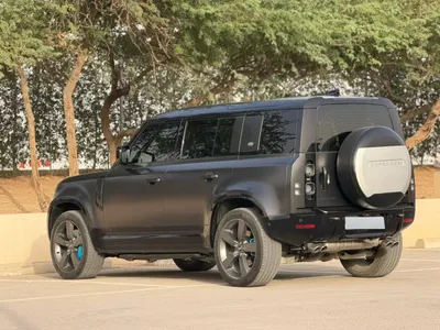 2022 لاند روفر ديفيندر 110