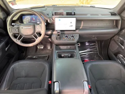 2022 لاند روفر ديفيندر 110