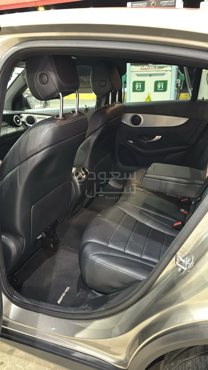 2019 Mercedes-Benz GLC 300