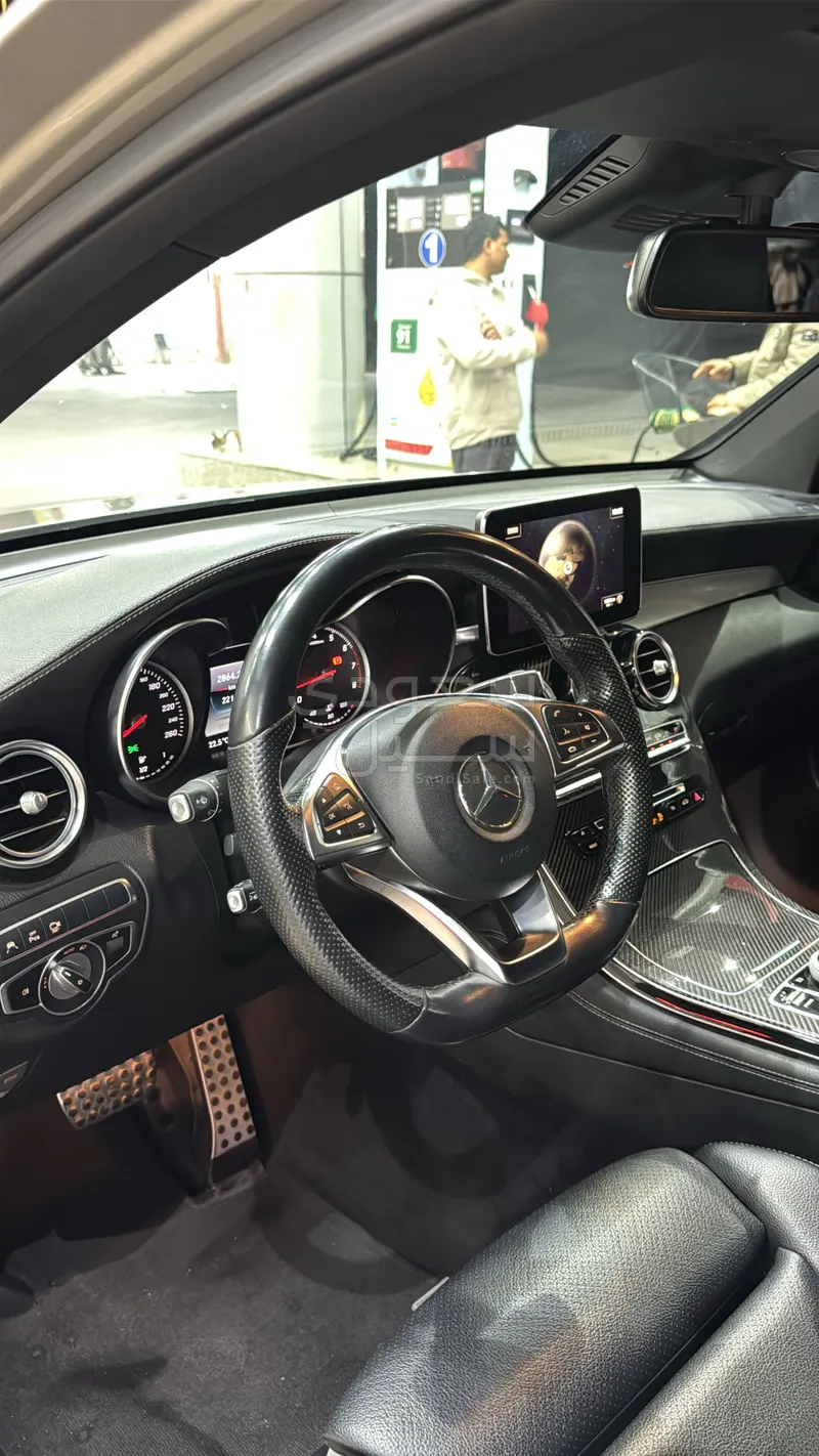 2019 Mercedes-Benz GLC 300