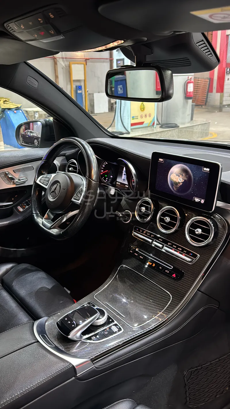 2019 Mercedes-Benz GLC 300