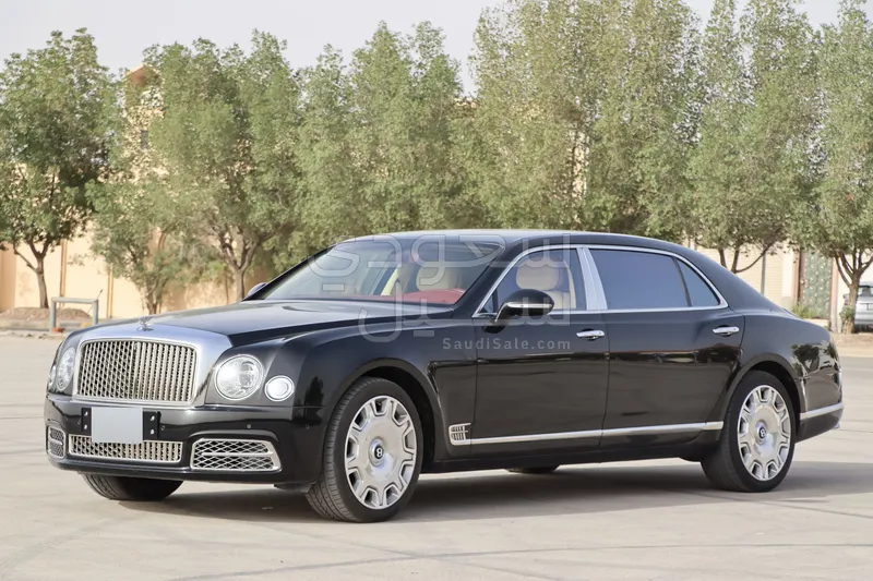 2019 بنتلي مولسان