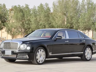 2019 بنتلي مولسان