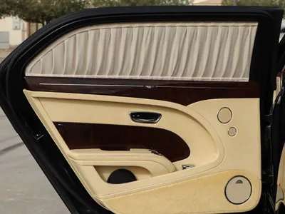 2019 بنتلي مولسان