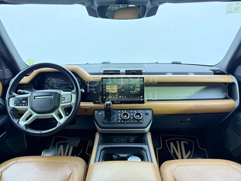 2023 لاند روفر ديفيندر اس