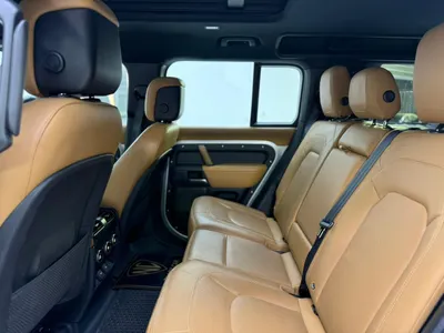 2023 لاند روفر ديفيندر اس