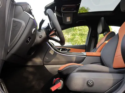 2026 مرسيدس - بنز جي إل سي 200 كوب