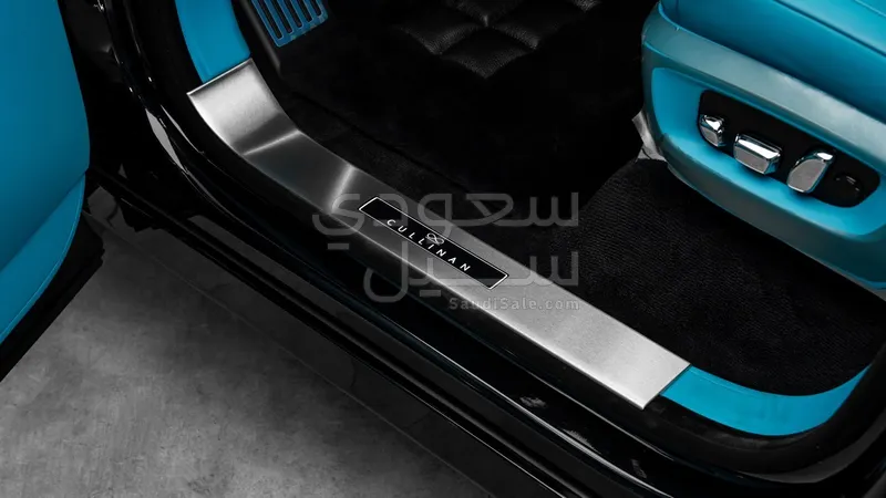2026 رولز رويس كولينان بلاك بادج