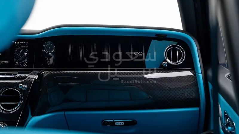 2026 رولز رويس كولينان بلاك بادج