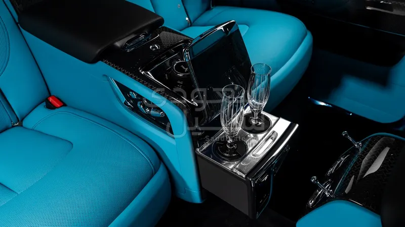 2026 رولز رويس كولينان بلاك بادج