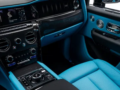 2026 رولز رويس كولينان بلاك بادج