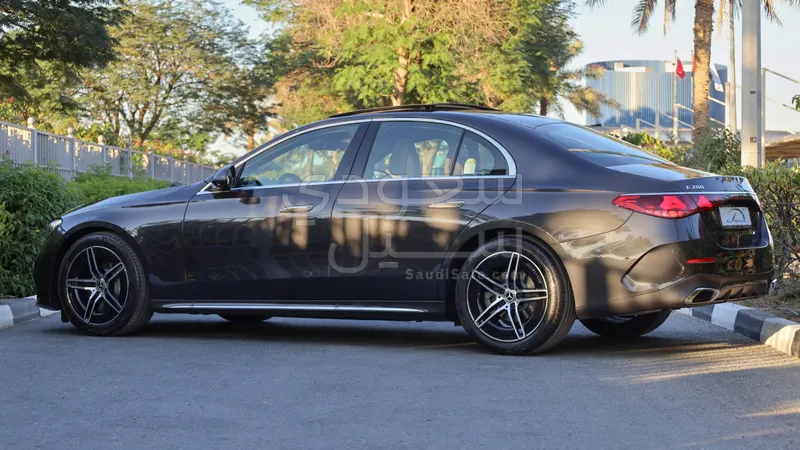 2026 مرسيدس - بنز إي 200