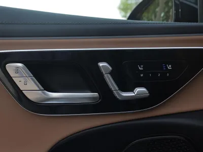 2026 مرسيدس - بنز إي 200