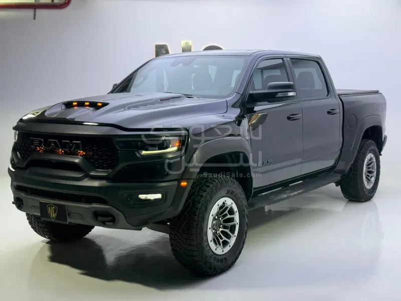 2021 دودج رام تي ار اكس