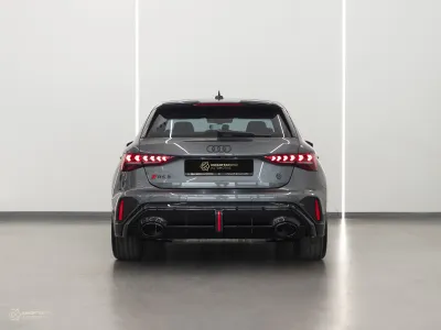 2026 اودي ار اس 3