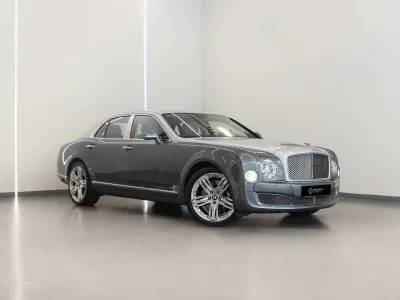 2011 بنتلي مولسان