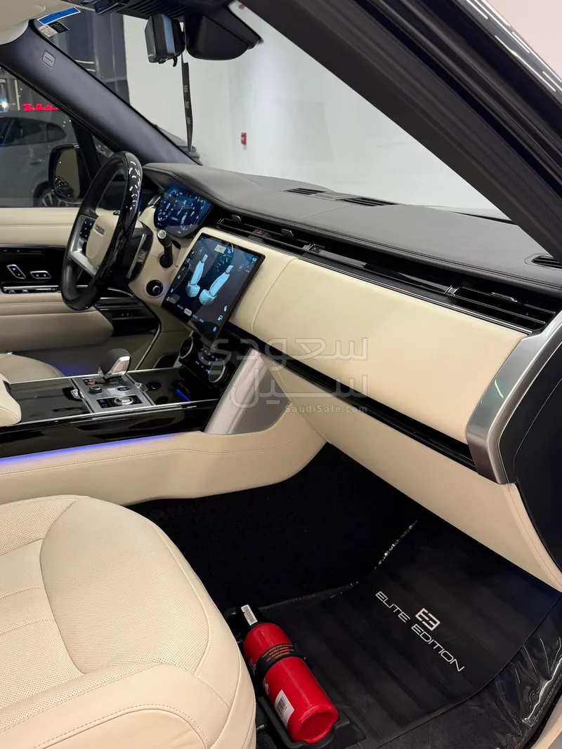 2023 لاند روفر رينج روفر اوتوبيوغرافي