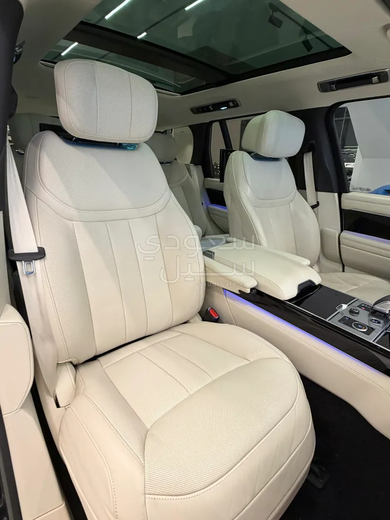 2023 لاند روفر رينج روفر اوتوبيوغرافي