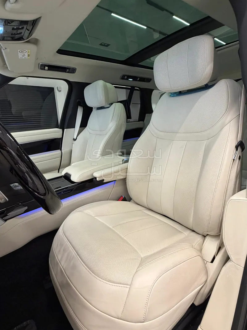 2023 لاند روفر رينج روفر اوتوبيوغرافي