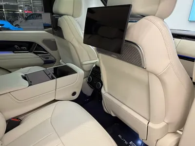 2023 لاند روفر رينج روفر اوتوبيوغرافي