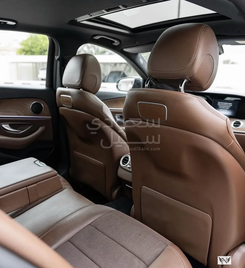 2020 مرسيدس - بنز إي 200