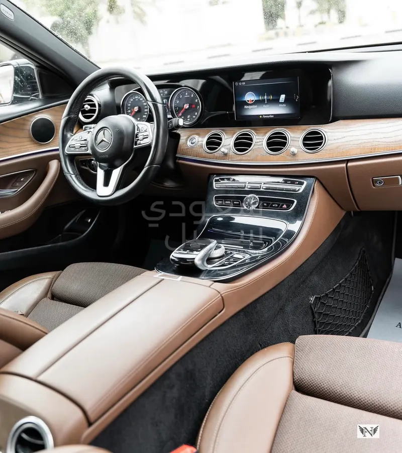 2020 مرسيدس - بنز إي 200