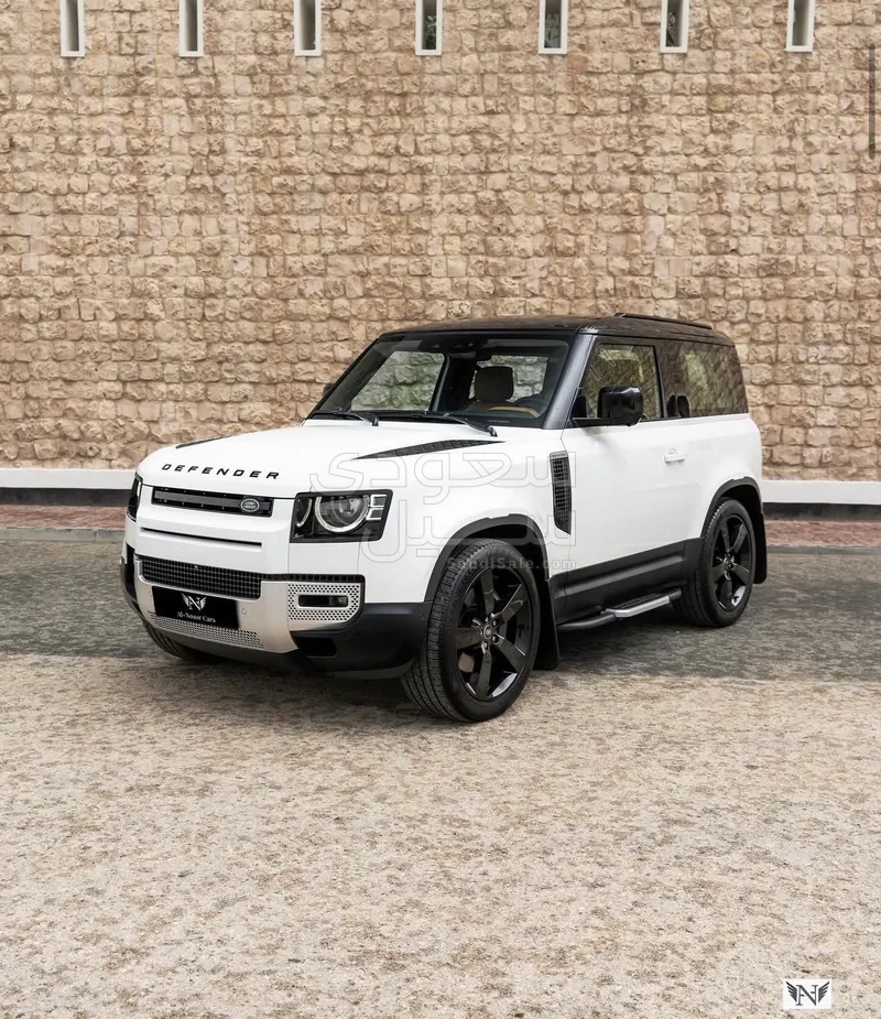 2023 Land Rover Defender 90