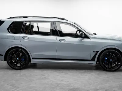 2025 بي ام دبليو الفئة اكس 7 إم كت