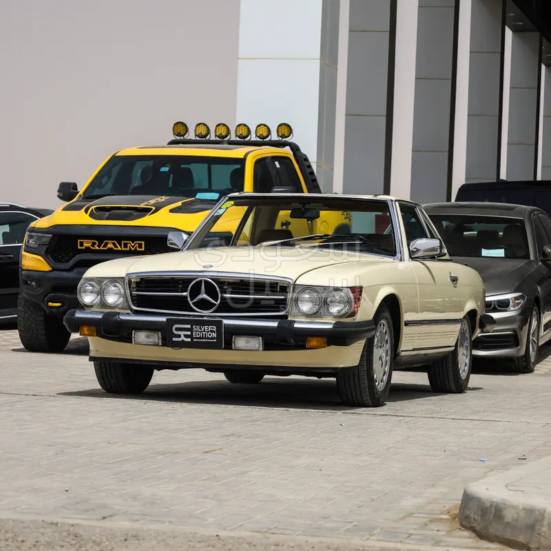 1987 مرسيدس - بنز إس 560