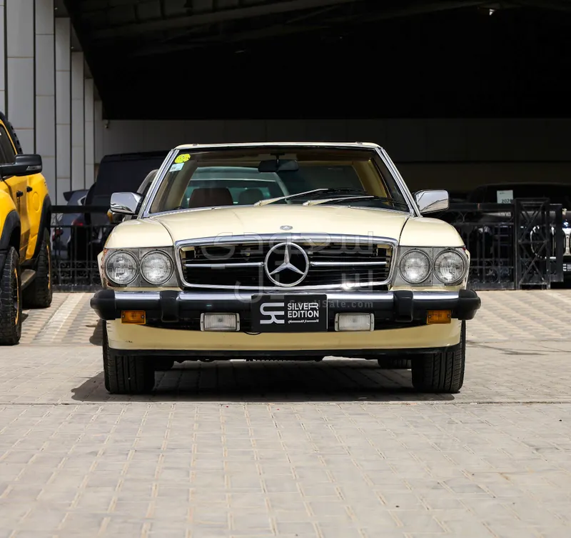 1987 مرسيدس - بنز إس 560
