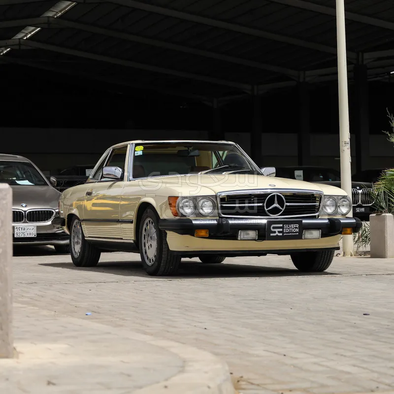 1987 مرسيدس - بنز إس 560