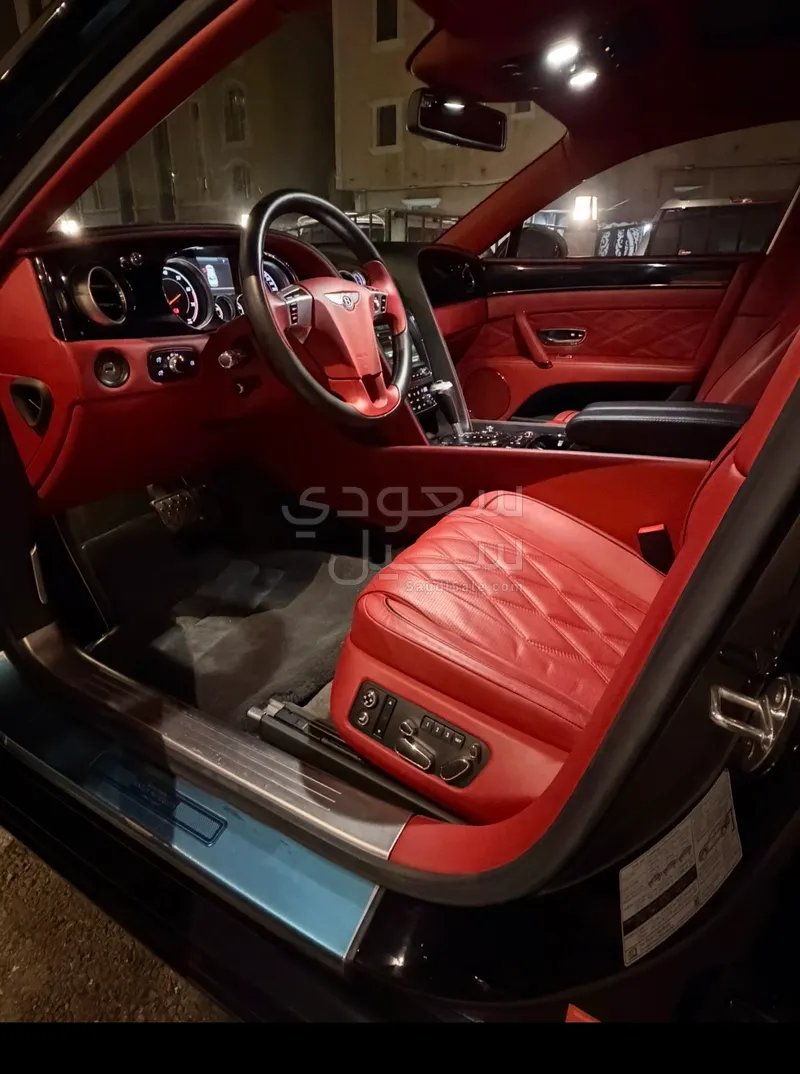 2016 بنتلي كونتيننتل فلاينج سبير مولينر