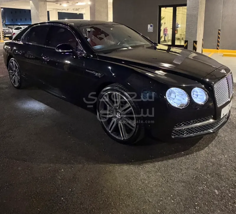 2016 بنتلي كونتيننتل فلاينج سبير مولينر