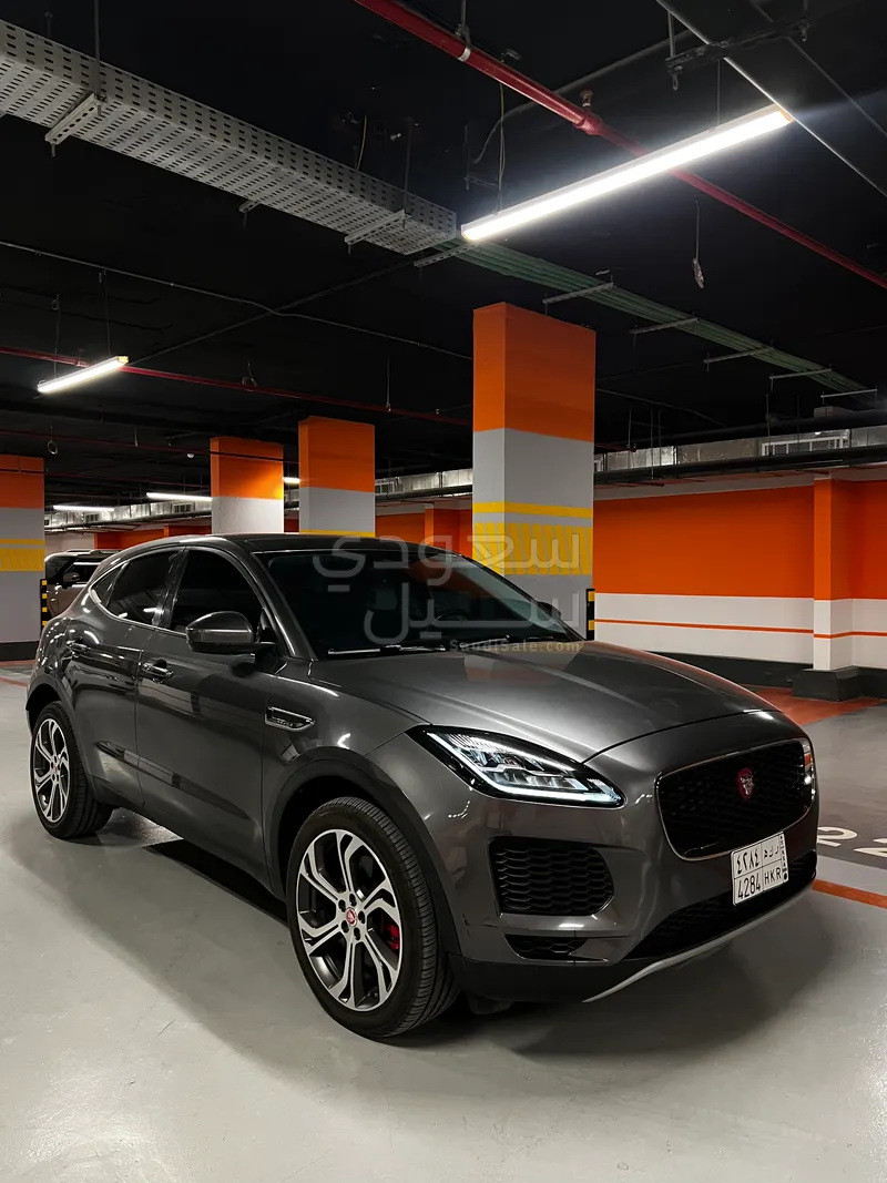 2019 جاكوار اي-بيس