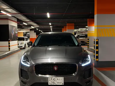 2019 جاكوار اي-بيس