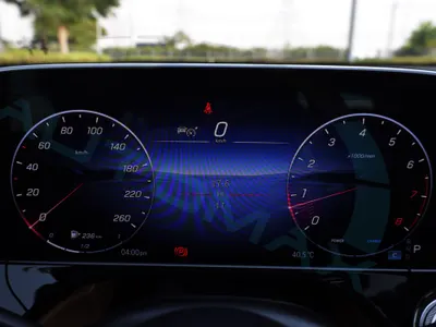 2026 مرسيدس - بنز إي 200